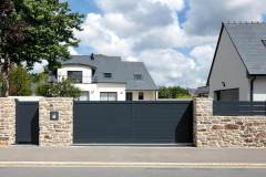 portail-aluminium-coulissant-anae-kostum