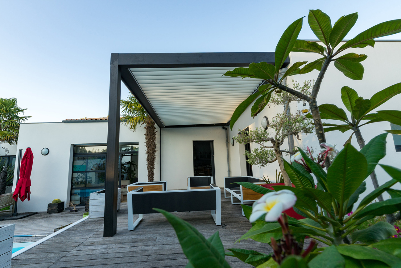Pose Pergolas bio climatiques 95 Pose Pergolas bio climatiques 95